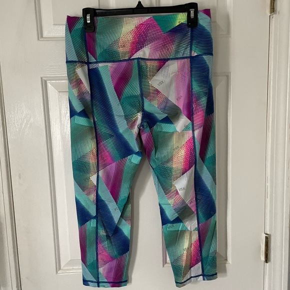 VSX Victoria's Secret Sport Knockout Crop Neon Abstract Geo Print - Picture 3 of 4